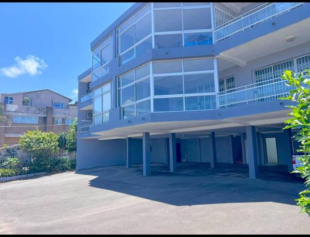 3 BEDROOM PROPERTY TO RENT IN MANABA BEACH